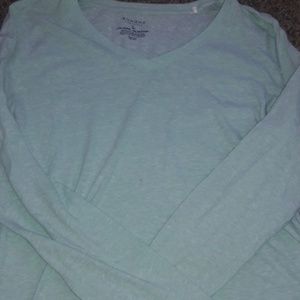 Large Sonoma Long Sleeved V-neck T